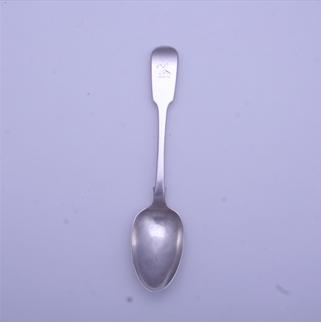 A Victorian sterling silver fiddle pattern dessert spoon