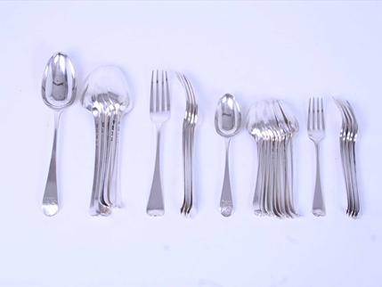 A 28 piece part service of Georgian sterling silver flatware