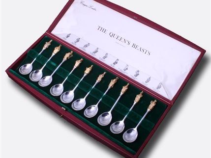 THE QUEEN'S BEASTS: rare set of ten sterling silver commemorative Heraldic apostle spoons