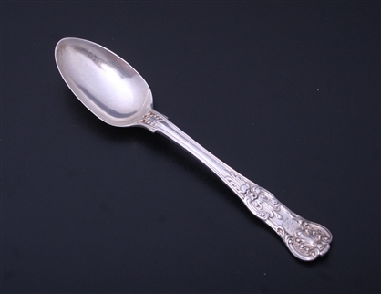 A Victorian Queen's pattern sterling silver teaspoon