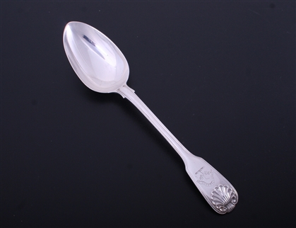 A William IV fiddle, thread and shell pattern sterling silver table spoon