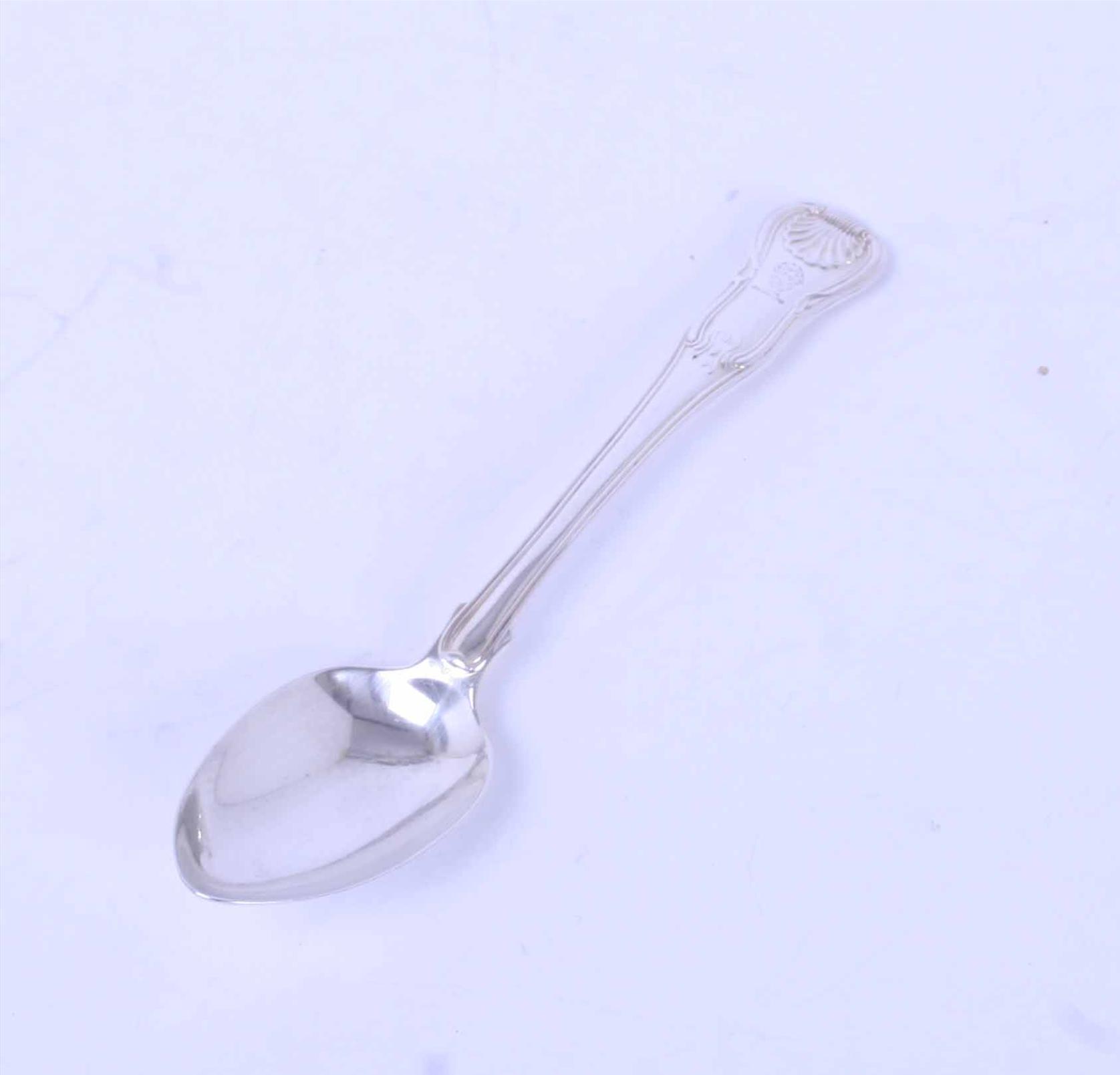 hourglass and spoon