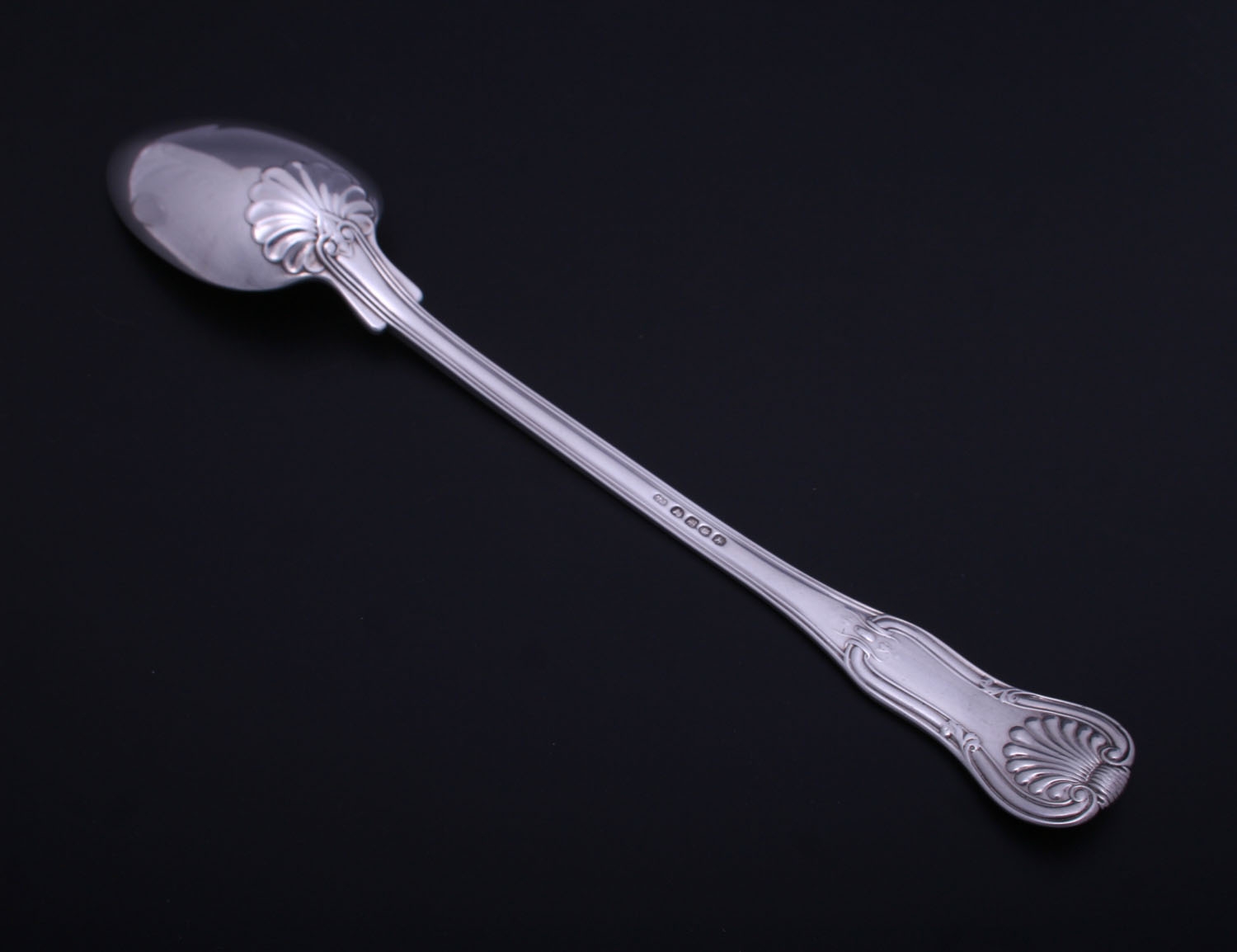 hourglass and spoon