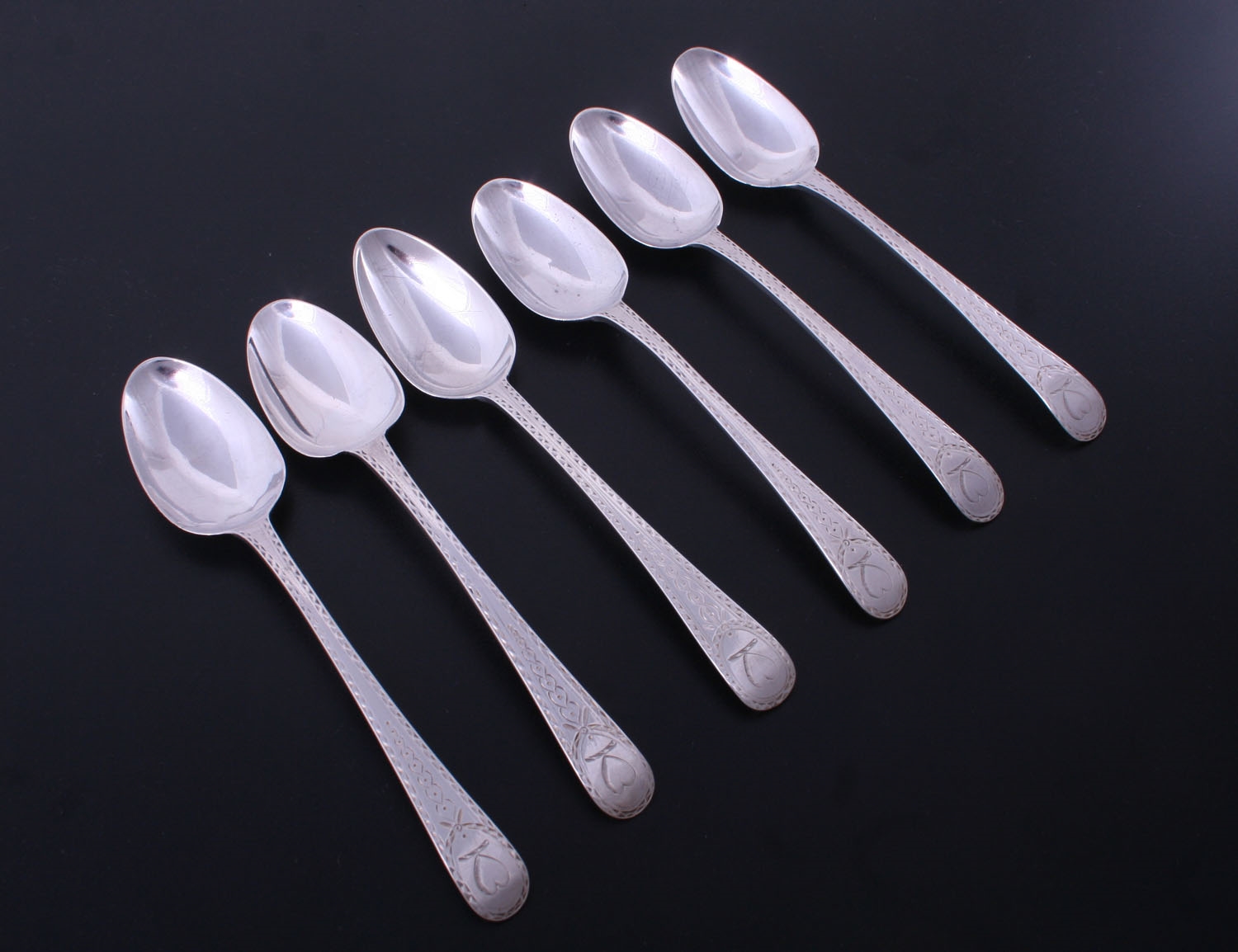 A Pretty Set Of Six Old English Bright Cut Sterling Silver Dessert Spoons