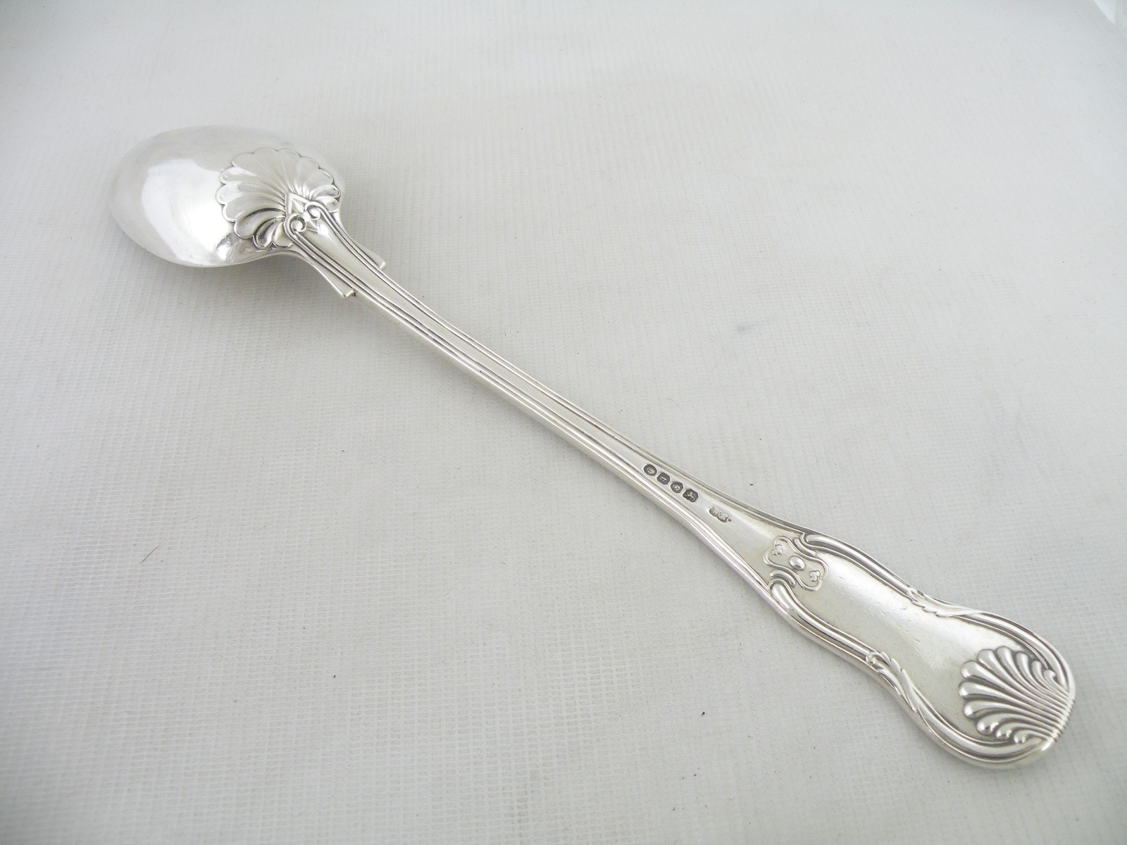 hourglass and spoon